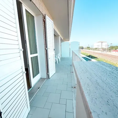 Residenza Indie Via Kennedy Rifa785 Cupra Marittima