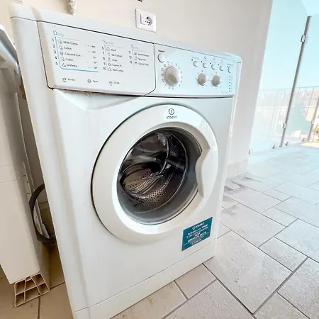 Residenza Indie Via Kennedy Rifa785 *