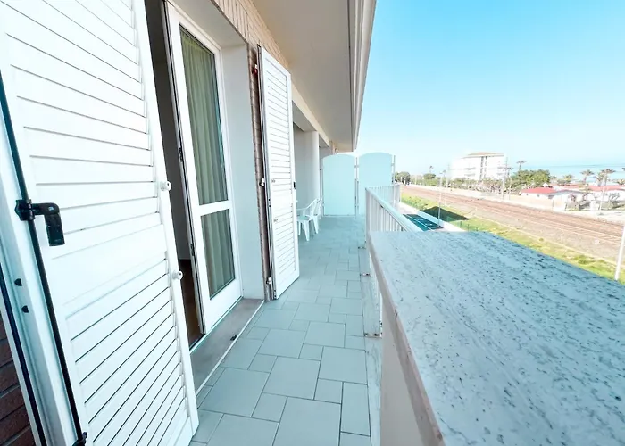 Residenza Indie Via Kennedy Rifa785 Cupra Marittima